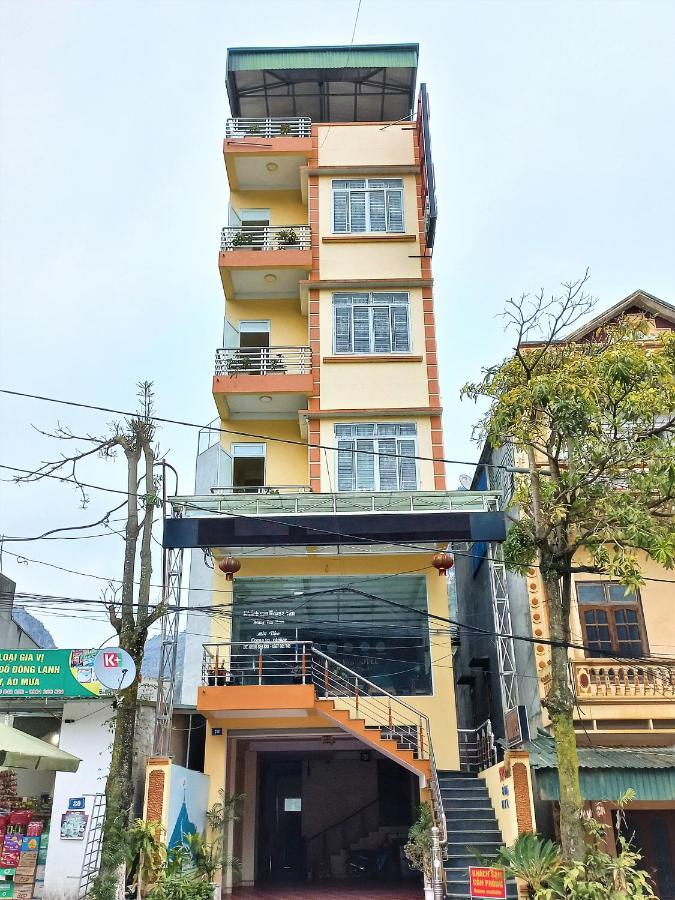 Hoang Van Hotel Dong Van (Ha Giang) Exterior photo