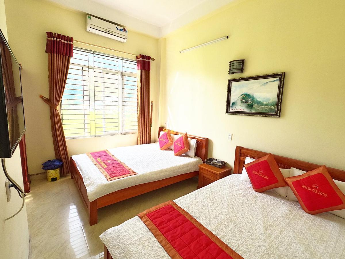 Hoang Van Hotel Dong Van (Ha Giang) Exterior photo