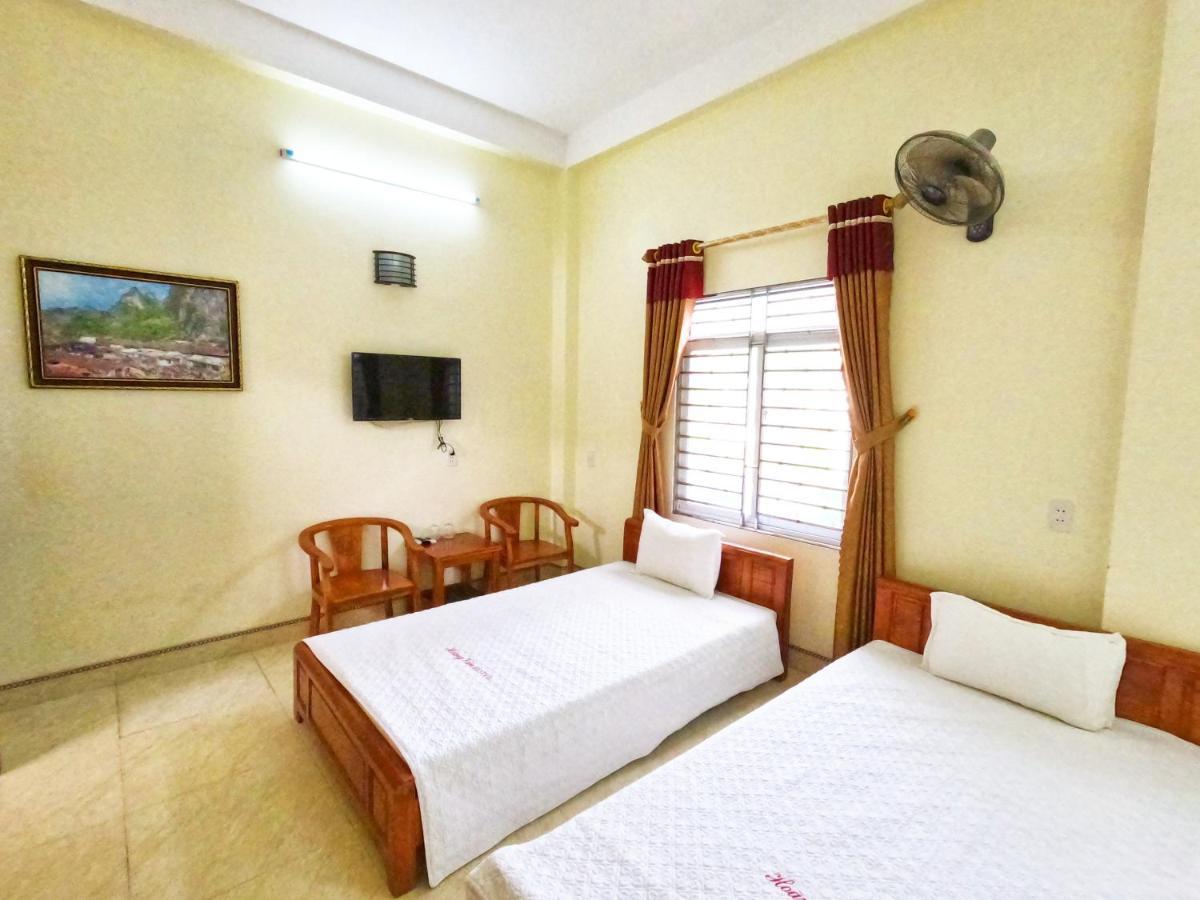 Hoang Van Hotel Dong Van (Ha Giang) Exterior photo
