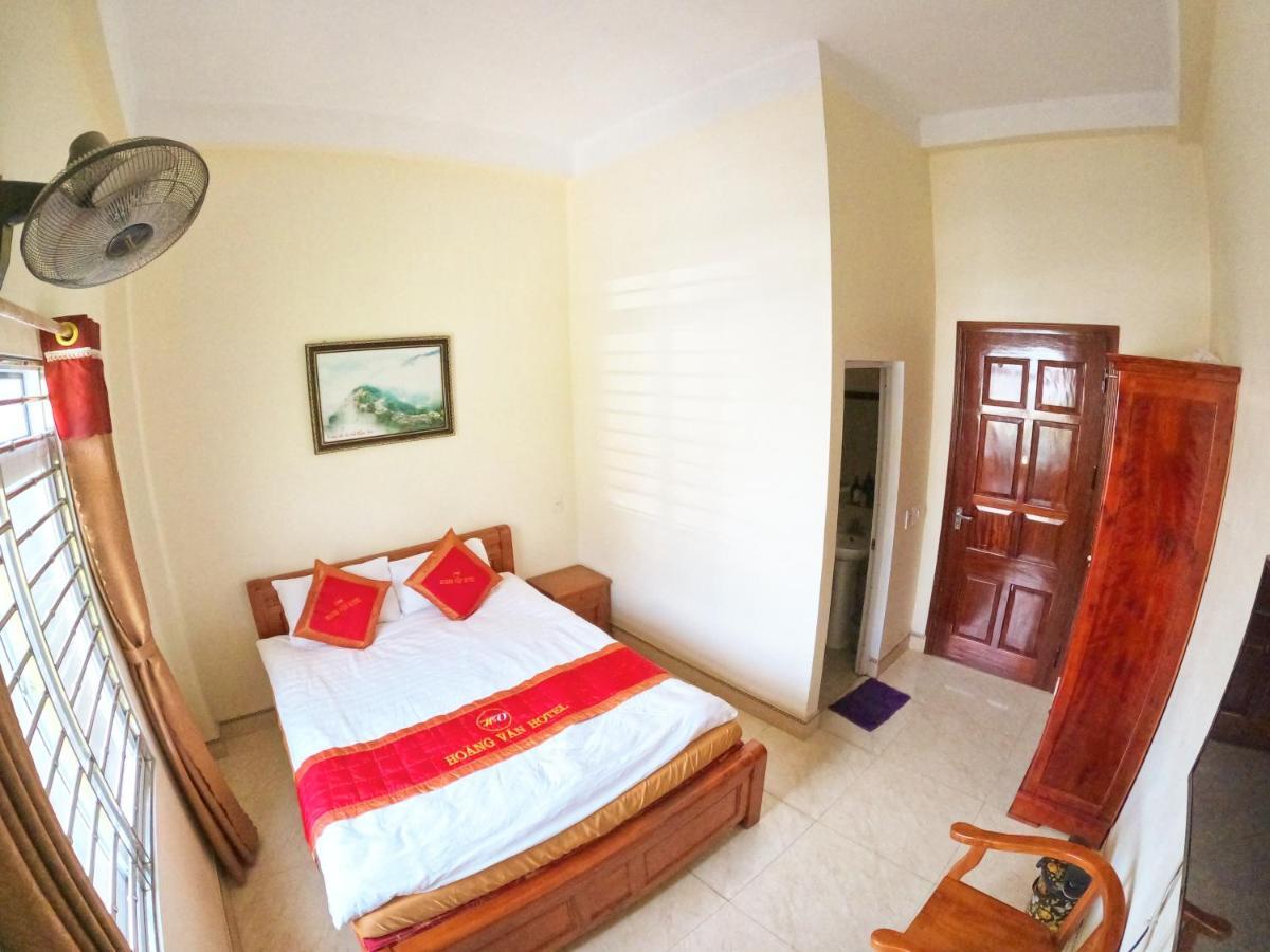 Hoang Van Hotel Dong Van (Ha Giang) Exterior photo