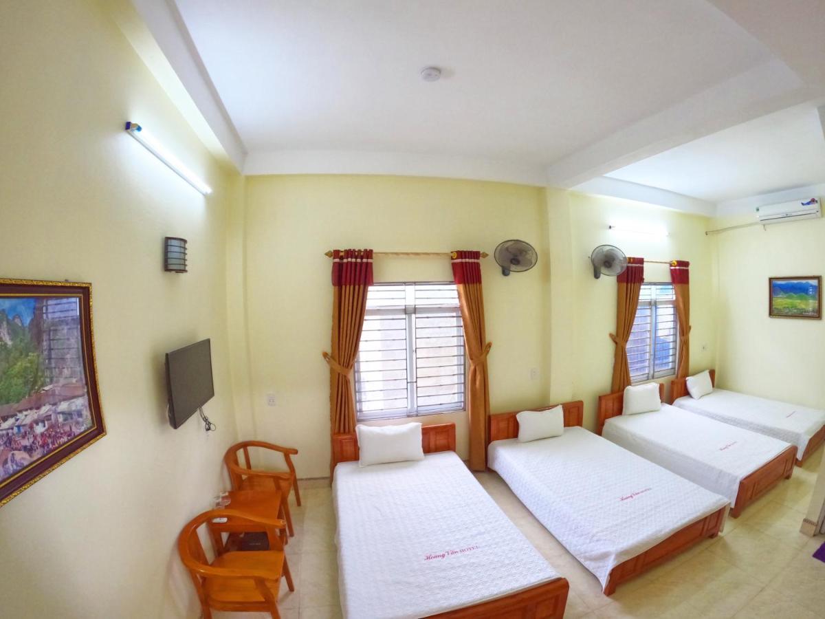 Hoang Van Hotel Dong Van (Ha Giang) Exterior photo