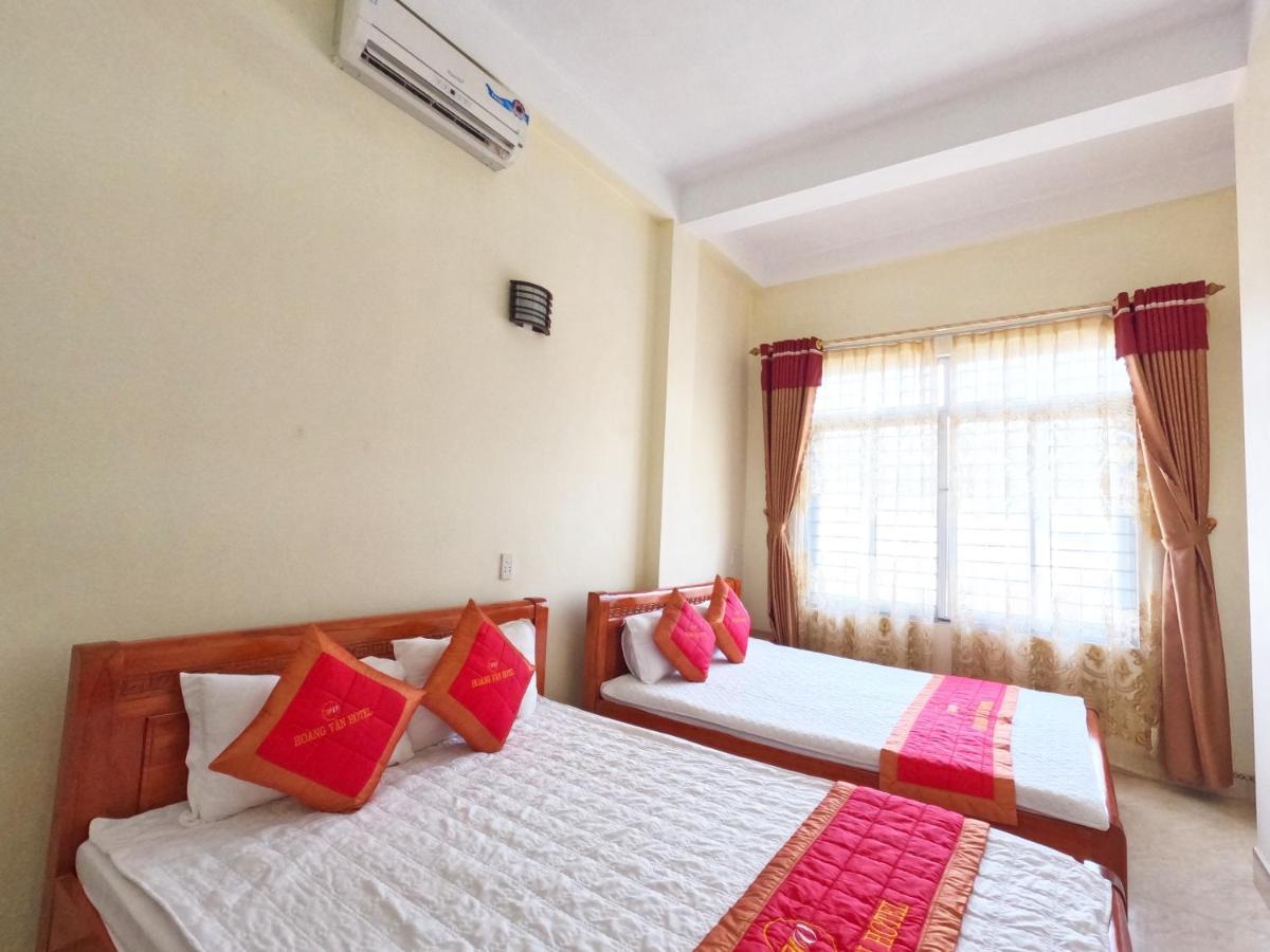 Hoang Van Hotel Dong Van (Ha Giang) Exterior photo