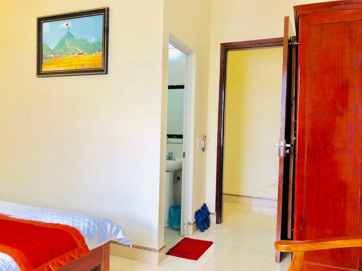 Hoang Van Hotel Dong Van (Ha Giang) Exterior photo